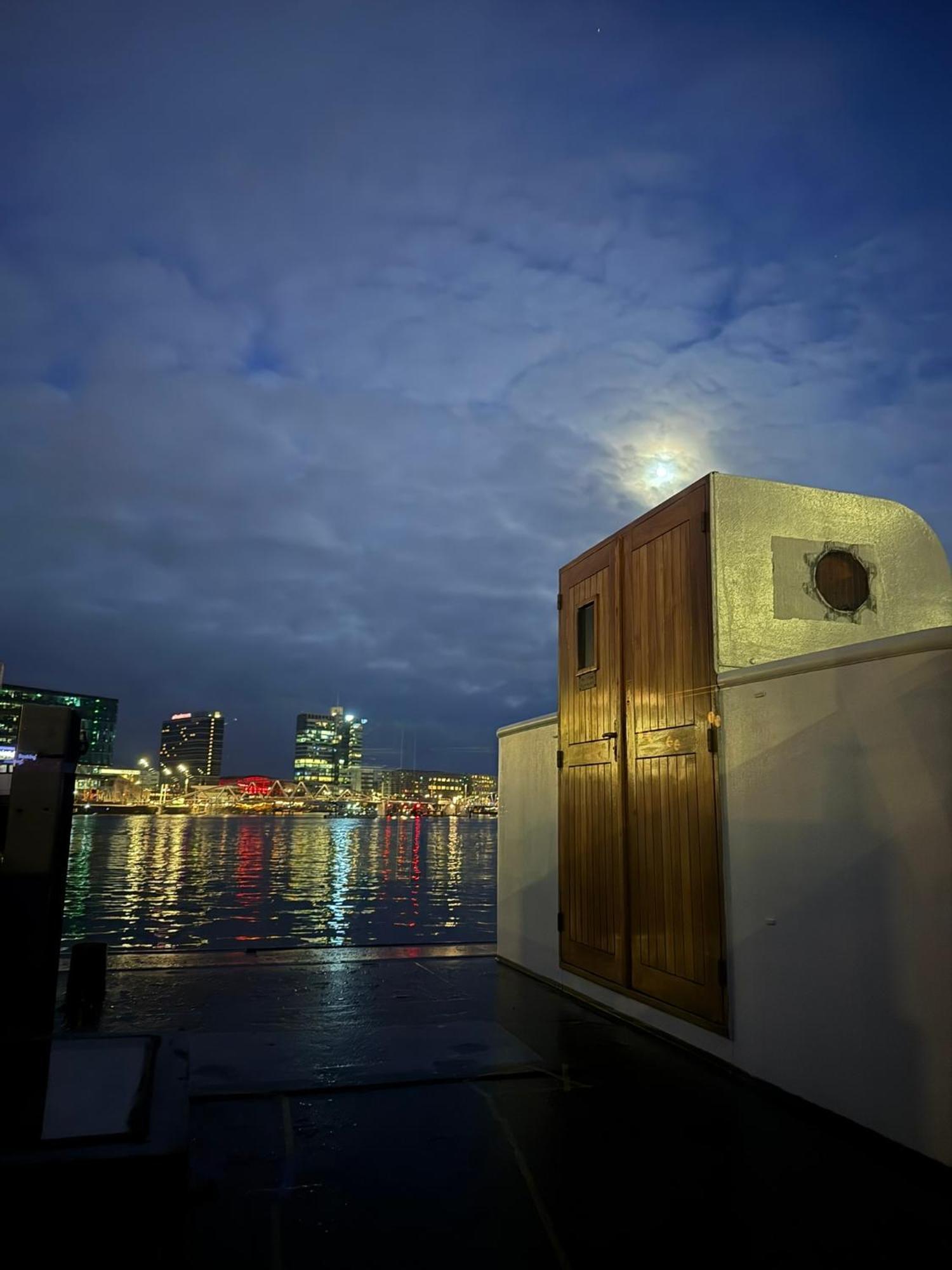 Houseboat-Amsterdam-Classic المظهر الخارجي الصورة